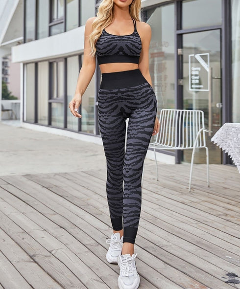 the keeper animal print high waist scrunch butt leggings black